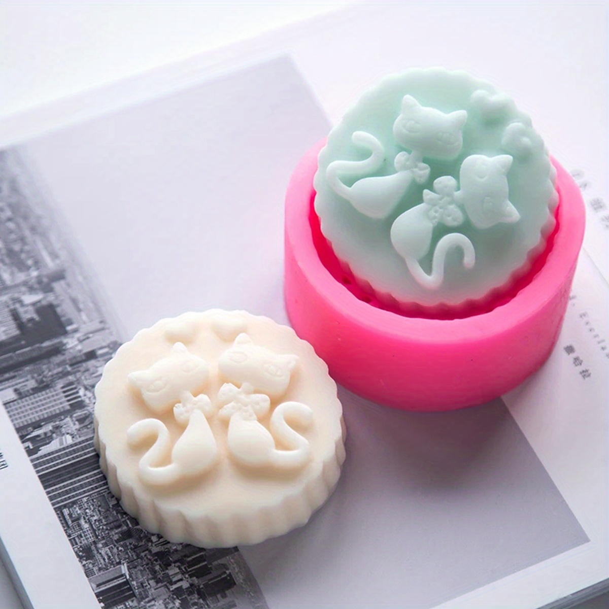 Candle Supplies Storage - 1-Piece Silicone Cat Soap Mold -