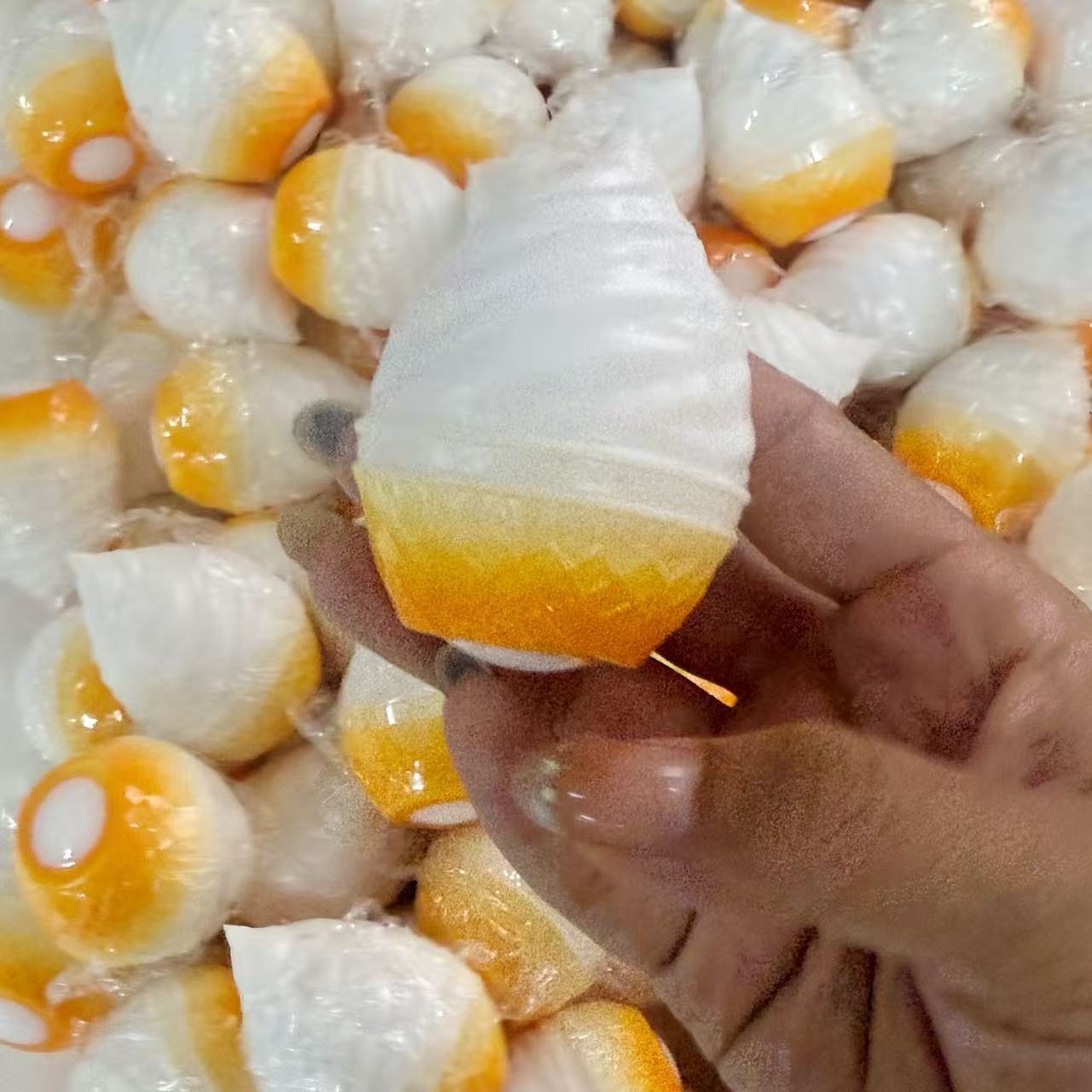 New Crispy Cone Ice Cream Hand - Candle Shop 评论和价格