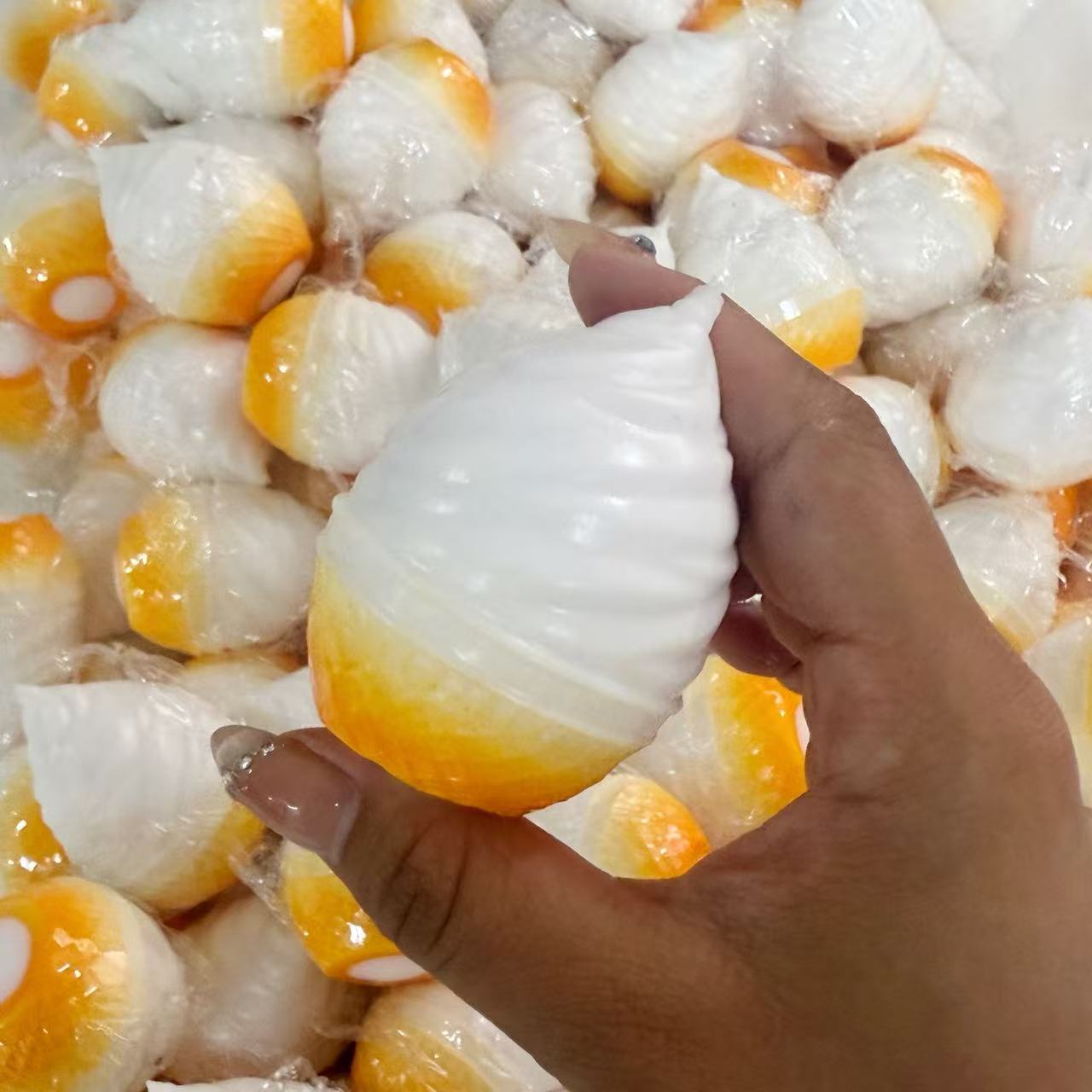 New Crispy Cone Ice Cream Hand - Candle Shop 评论和价格